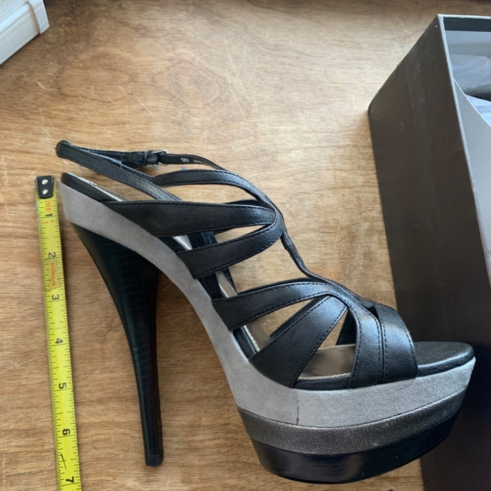 Bebe heels - Picture 7 of 8